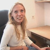 Blondje wil wel neuken